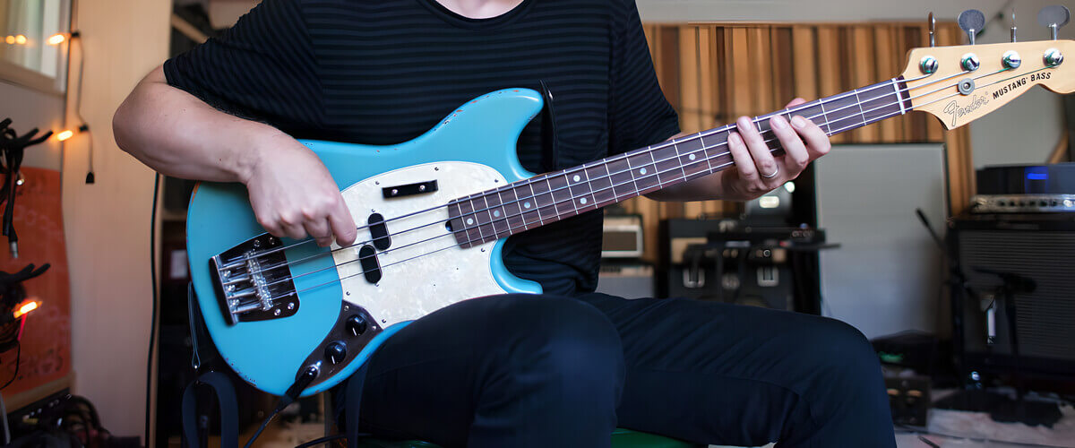 the short scale bass: pros and cons